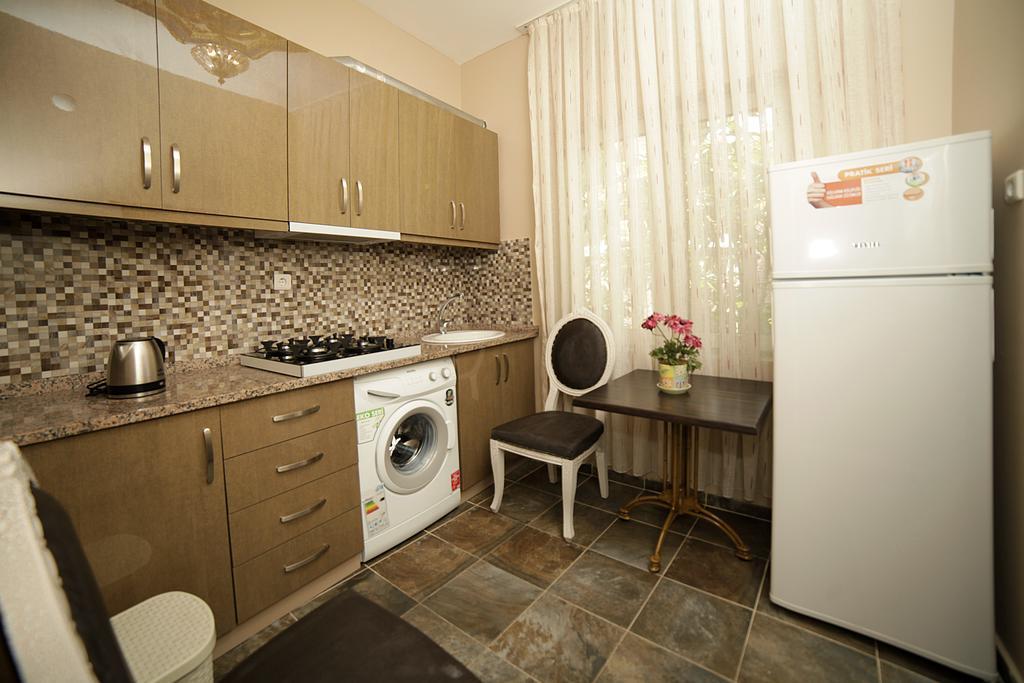 Blue Marmaray Apart Aparthotel Istanbul Rum bild