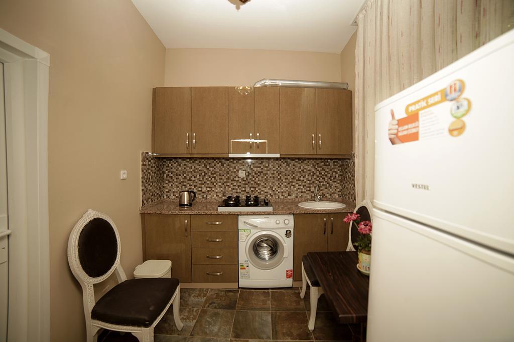 Blue Marmaray Apart Aparthotel Istanbul Rum bild